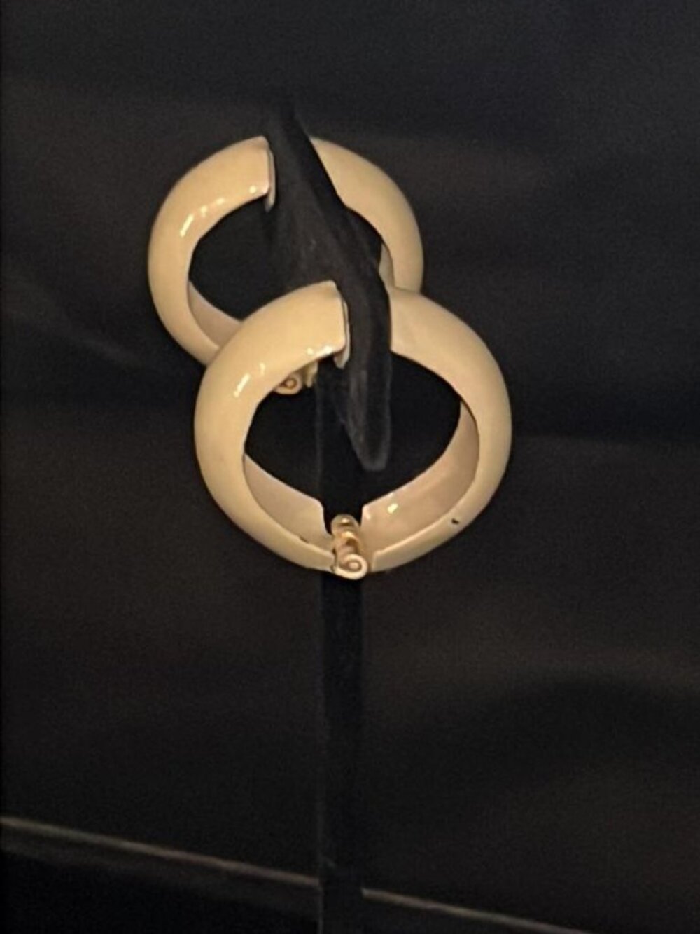 Cream Color 1/4" Wide Hinged Hoop Earrings